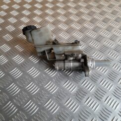 Bremžu pastiprinātāja galvenais cilindrs priekš MAZDA 6 2008