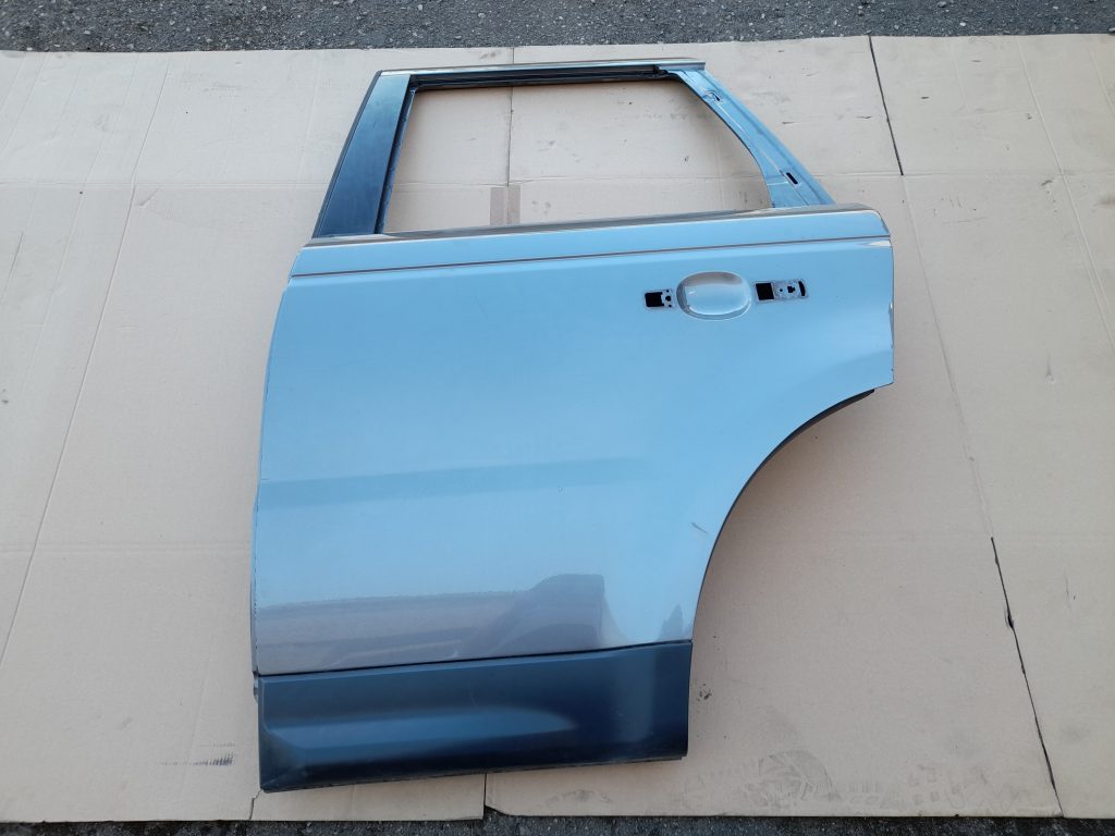 Aizmugurējās kreisās durvis priekš RANGE ROVER SPORT 2007 1 Aizmugurējās kreisās durvis priekš RANGE ROVER SPORT 2007