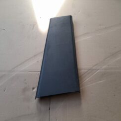 Vidējas salona statnes apdare priekš RANGE ROVER SPORT 2007