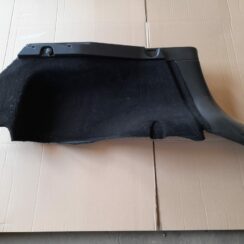 Bagāžnieka nodalījuma sānu apdare priekš RANGE ROVER SPORT 2007