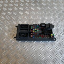 Drošinātāju bloks priekš RANGE ROVER SPORT 2007