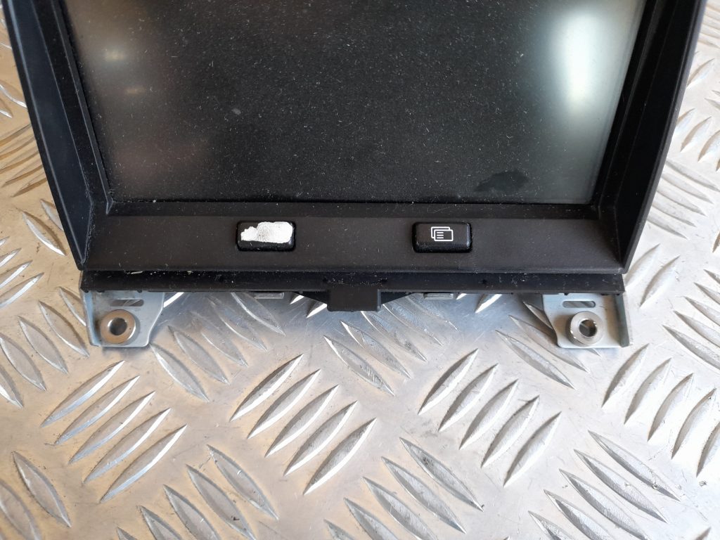 Displejs priekš RANGE ROVER SPORT 2007 2 Displejs priekš RANGE ROVER SPORT 2007