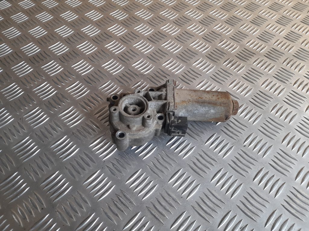 Sadales kārbas motors priekš RANGE ROVER SPORT 2007