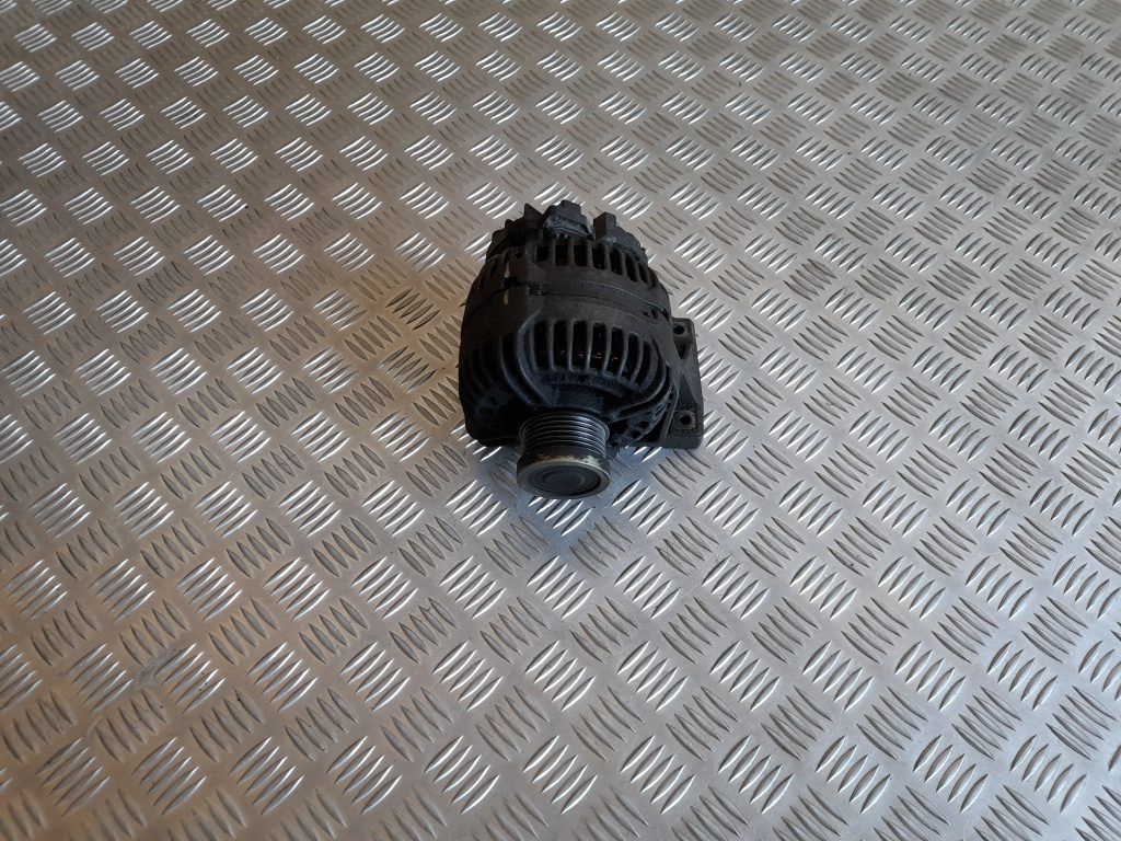 Ģenerators priekš VOLVO V70 2003 SILVER 1 Ģenerators priekš VOLVO V70 2003 SILVER