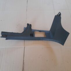 Bagažnieka nodalījuma statnes apdare priekš VOLVO V70 2003 SILVER