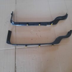 Sliekšņa priekšēja laba uzlika (salonā) priekš VOLVO V70 2003 SILVER