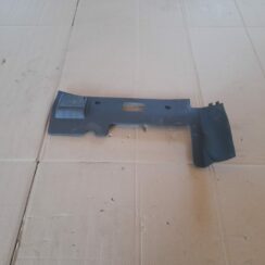 Mērinstrumentu paneļa apakšēja apdare priekš VOLVO V70 2003 SILVER