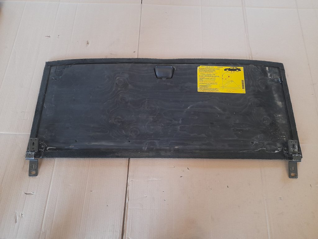 Bagāžnieka grīda priekš VOLVO V70 2003 SILVER 2 Bagāžnieka grīda priekš VOLVO V70 2003 SILVER