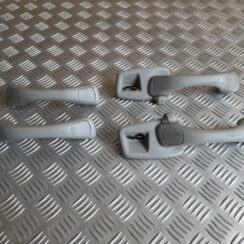 Salona rokturis griestos priekš VOLVO V70 2003 SILVER