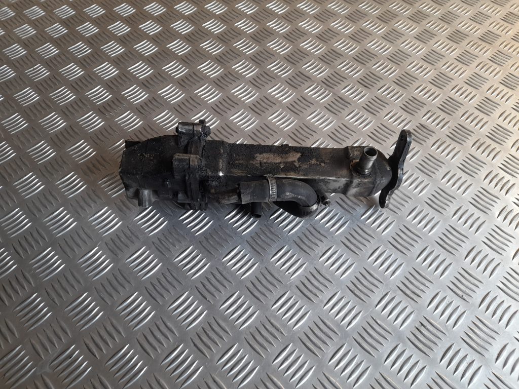 EGR vārsta dzesētājs priekš VOLVO V70 2003 SILVER