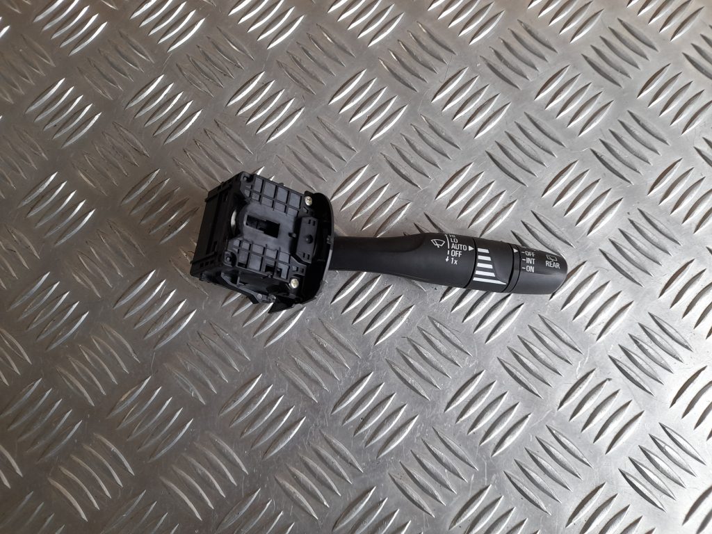 Stikla tīrītāja slēdzis priekš OPEL ASTRA SPORT 2017