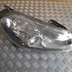 Priekšējais labais lukturis priekš Nissan Qashqai 2006-2013 26010BR00B