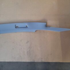 Aizmugurējas salona statnes apdare priekš VW PHAETON 2005