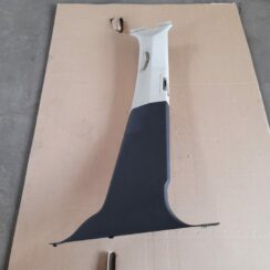 Vidējas salona statnes apdare priekš VOLVO XC60 2009