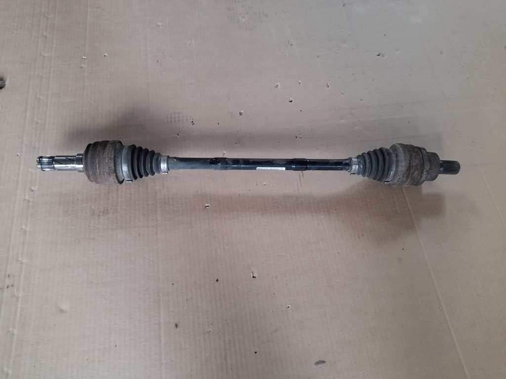 Pusass aizmugurē priekš VOLVO XC60 2009 1 Pusass aizmugurē priekš VOLVO XC60 2009