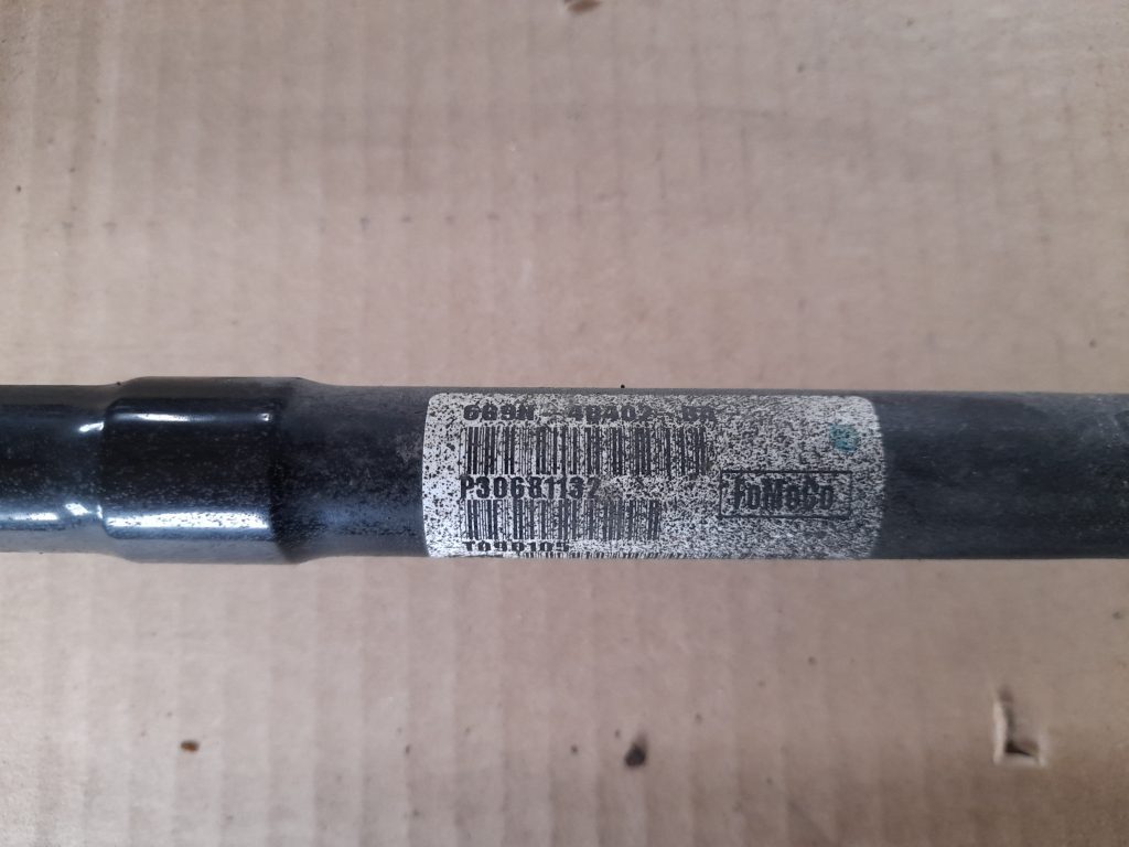 Pusass aizmugurē priekš VOLVO XC60 2009 4 Pusass aizmugurē priekš VOLVO XC60 2009