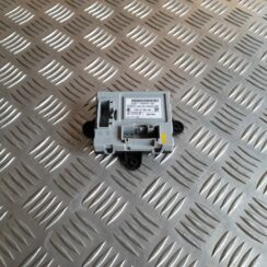 Priekšējo kreiso durvju vadības bloks priekš VOLVO XC60 2009