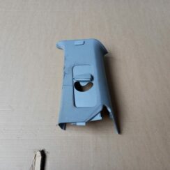 Vidējas salona statnes apdare priekš VW TOUAREG 2007