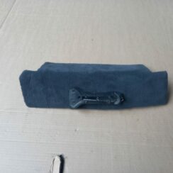 Priekšējā kreisā sēdekļa sliežu apdare priekš VW TOUAREG 2007