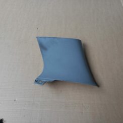 Bagažnieka nodalījuma statnes apdare priekš VW TOUAREG 2007