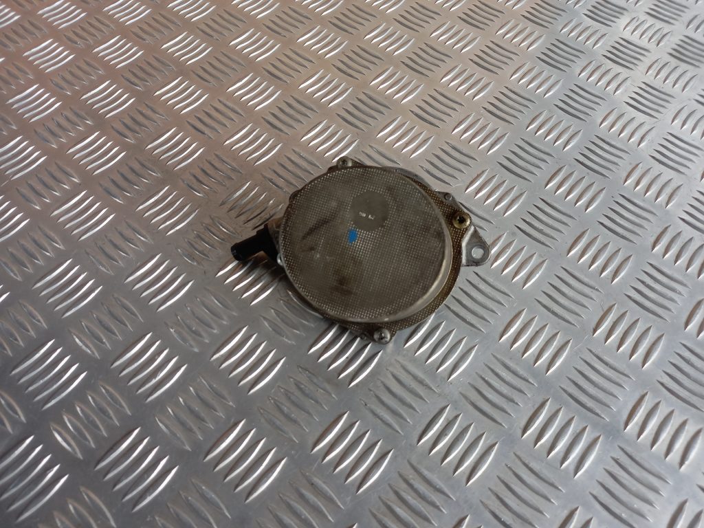 Vakuuma sūknis priekš VW TOUAREG 2007 3 Vakuuma sūknis priekš VW TOUAREG 2007