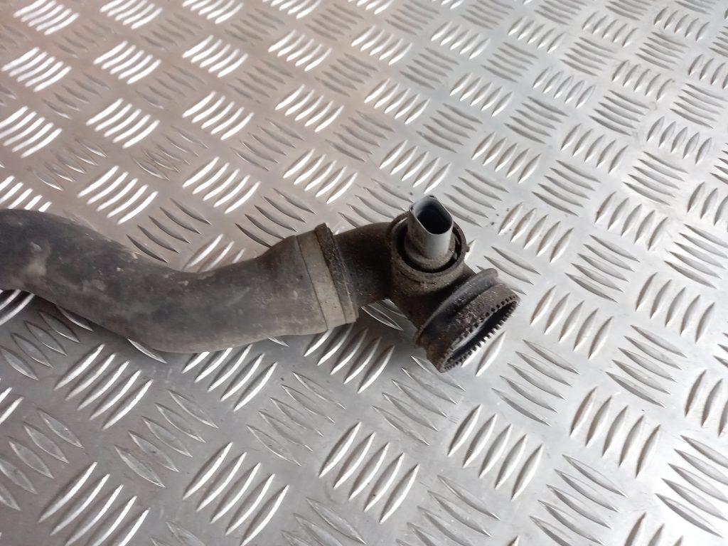 Dzesēšanas caurule priekš VW TOUAREG 2007