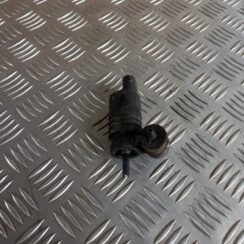 Mazgātāja šķidruma sūknis priekš VW TOUAREG 2007