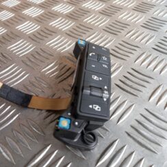 Stūres poga priekš VW TOUAREG 2007