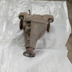 Aizmugurējais reduktors priekš VW TOUAREG 2007