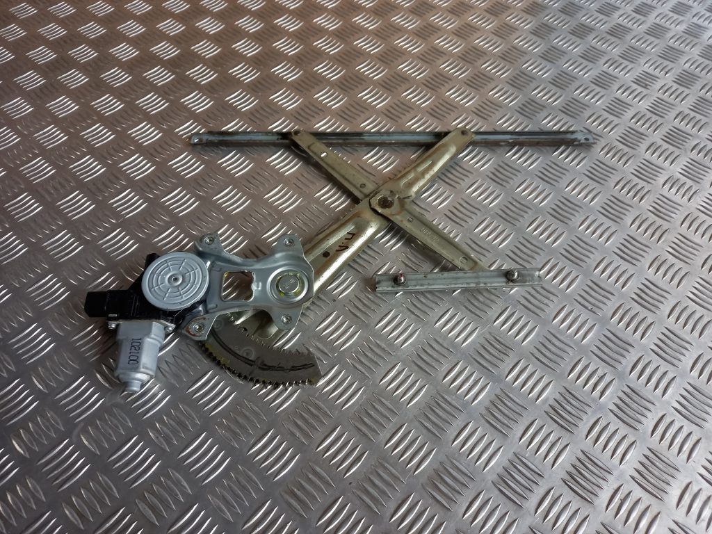 Stikla pacelšanas mehānisms priekšējais kreisais priekš MITSUBISHI ASX 2011 1 Stikla pacelšanas mehānisms priekšējais kreisais priekš MITSUBISHI ASX 2011