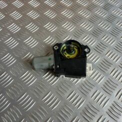 Elektrisko stiklu motors priekš MITSUBISHI ASX 2011