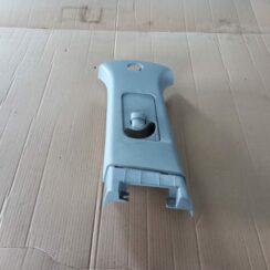 Vidējas salona statnes apdare priekš MITSUBISHI ASX 2011