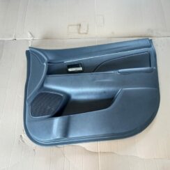 Priekšējo labo durvju apdare priekš MITSUBISHI ASX 2011