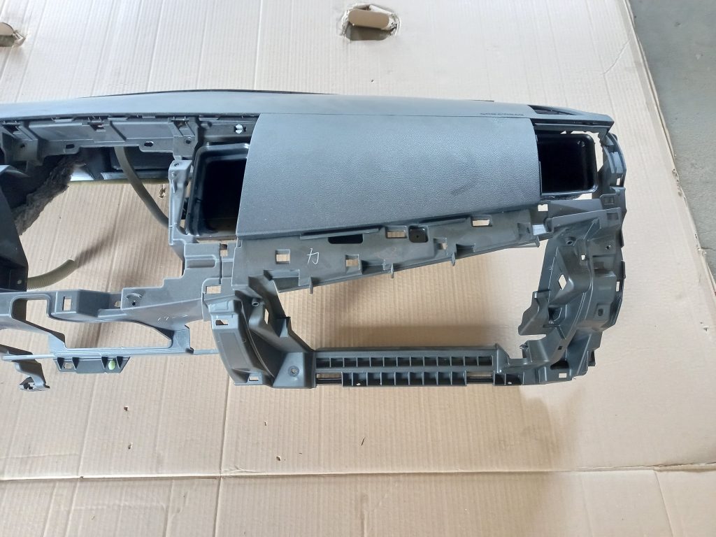 Mērinstrumentu panelis priekš MITSUBISHI LANCER 2009