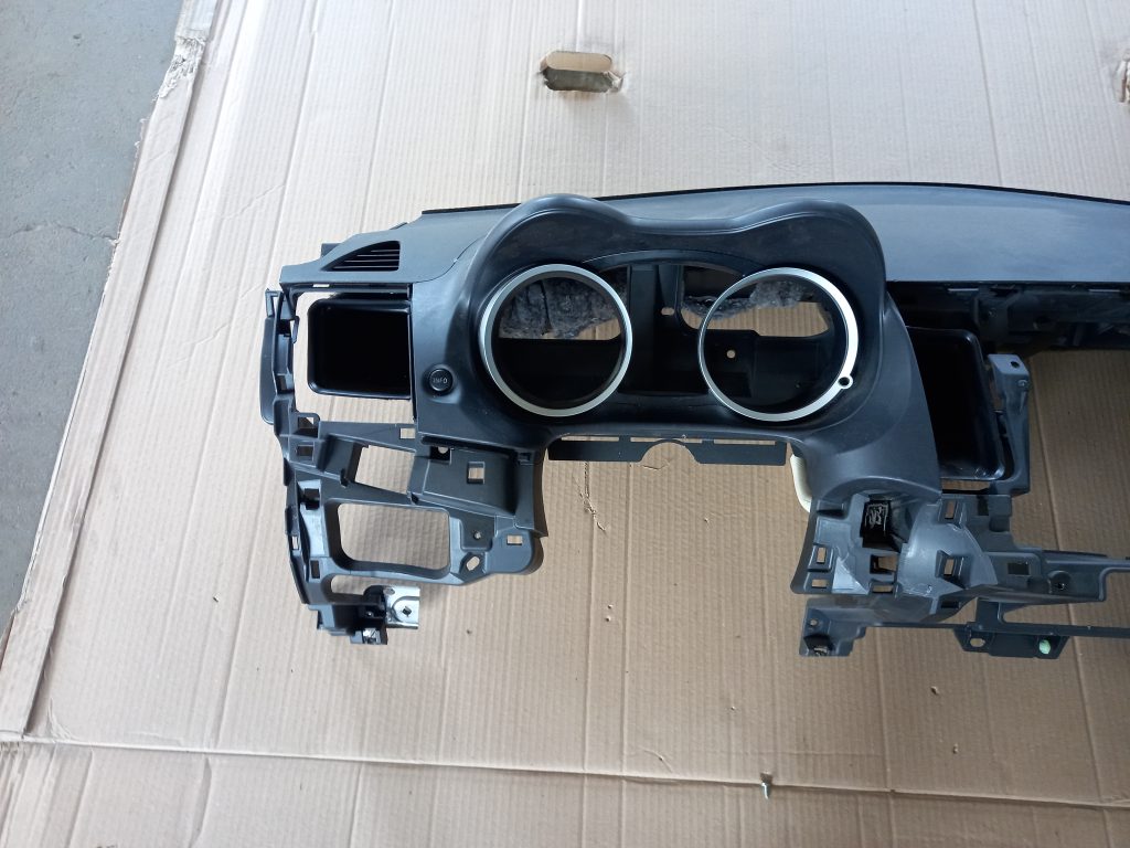 Mērinstrumentu panelis priekš MITSUBISHI LANCER 2009