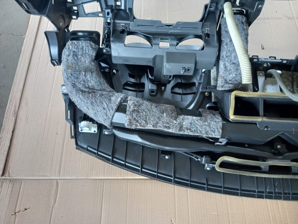 Mērinstrumentu panelis priekš MITSUBISHI LANCER 2009