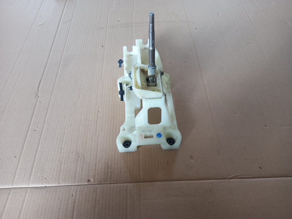 Ātrumu pārslēgšanas slēdzis priekš MITSUBISHI LANCER 2009 1 Ātrumu pārslēgšanas slēdzis priekš MITSUBISHI LANCER 2009