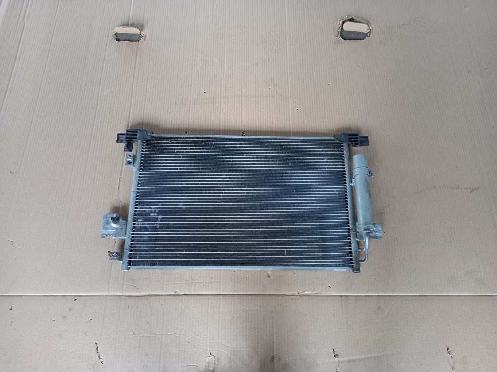 Gaisa kondicioniera radiators priekš MITSUBISHI LANCER 2009 1 Gaisa kondicioniera radiators priekš MITSUBISHI LANCER 2009