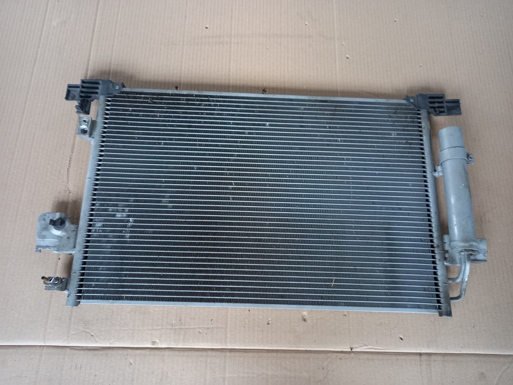 Gaisa kondicioniera radiators priekš MITSUBISHI LANCER 2009 2 Gaisa kondicioniera radiators priekš MITSUBISHI LANCER 2009