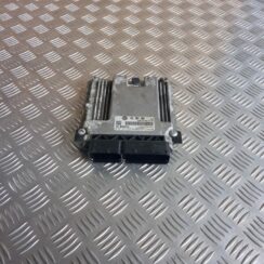 Dzinēja vadības bloks priekš VW PASSAT CC 2009