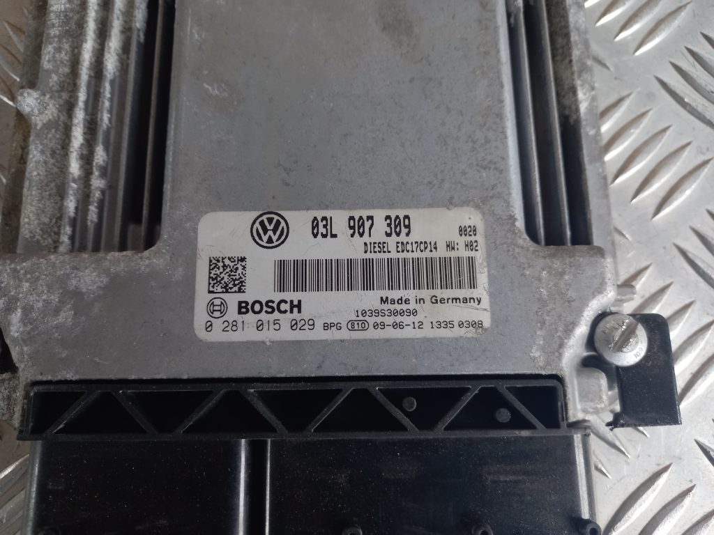 Dzinēja vadības bloks priekš VW PASSAT CC 2009 4 Dzinēja vadības bloks priekš VW PASSAT CC 2009