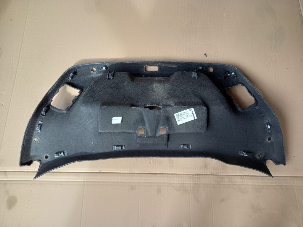 Bagāžnieka vāka liela apdare priekš VW PASSAT CC 2009