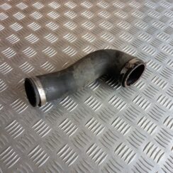 Interkulera caurule priekš VW PASSAT CC 2009