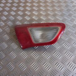 Bagāžnieka vāka kreisais lukturis priekš MITSUBISHI LANCER 2009