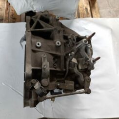 Mehāniska pārnesumkārba priekš MITSUBISHI ASX 2011