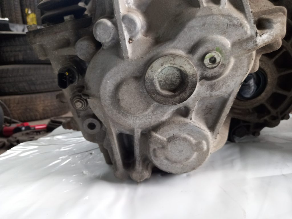 Mehāniska pārnesumkārba priekš MITSUBISHI ASX 2011