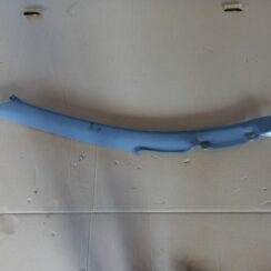 Priekšējas salona statnes apdare priekš AUDI A6 1998