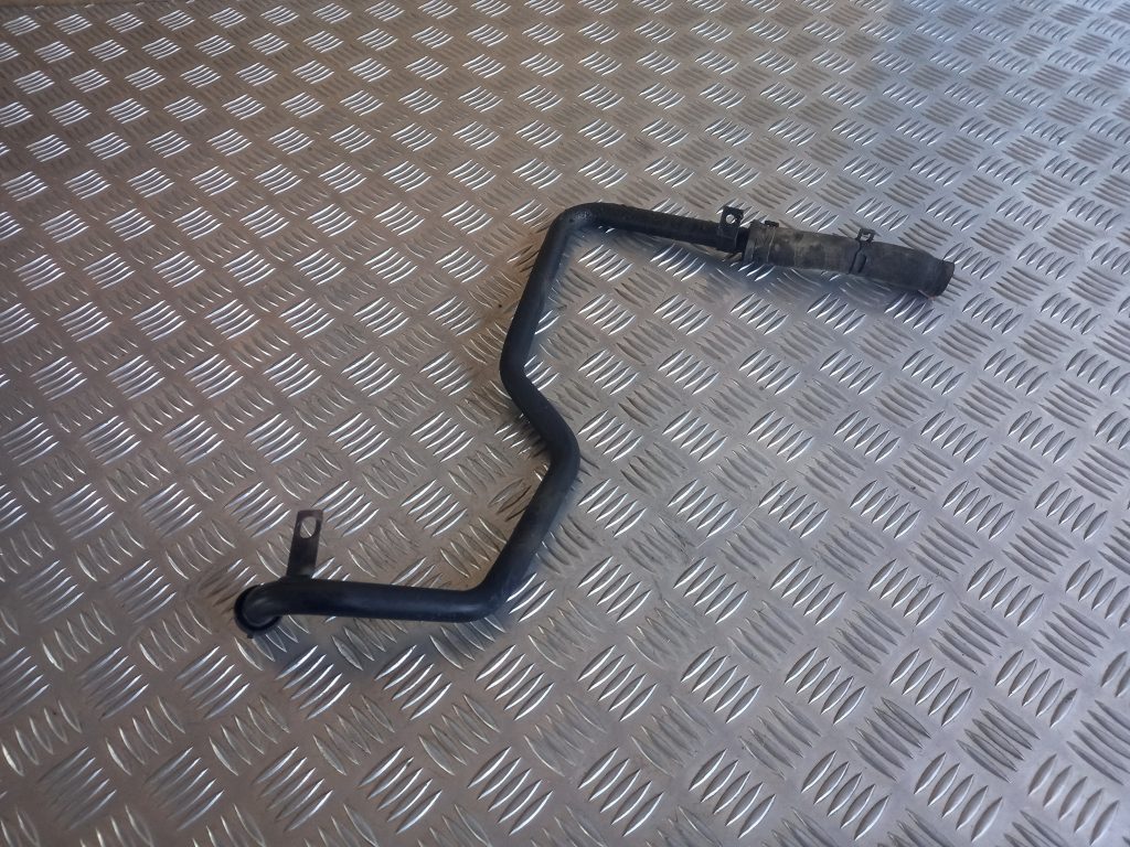 Dzesēšanas caurule priekš AUDI A6 1998 1 Dzesēšanas caurule priekš AUDI A6 1998