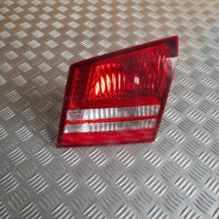 Bagāžnieka vāka labais lukturis priekš DODGE JOURNEY 2008