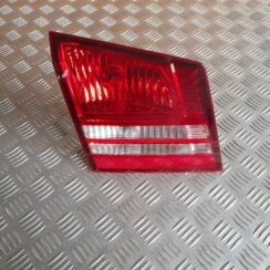 Bagāžnieka vāka kreisais lukturis priekš DODGE JOURNEY 2008